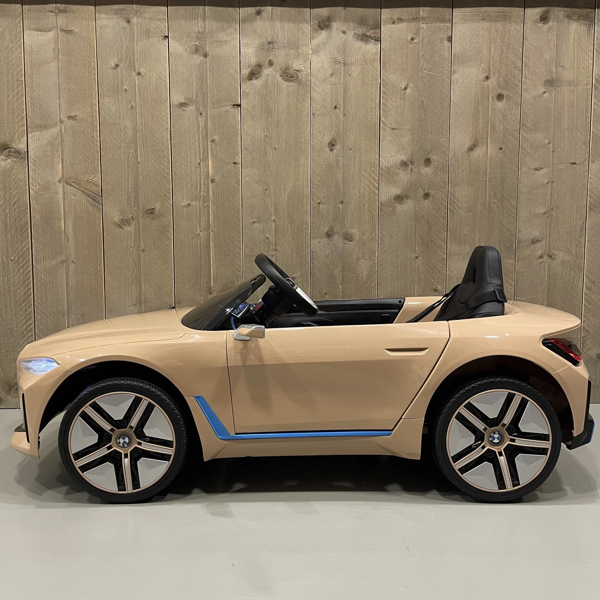 JE1009EBLR-13(4WD)10