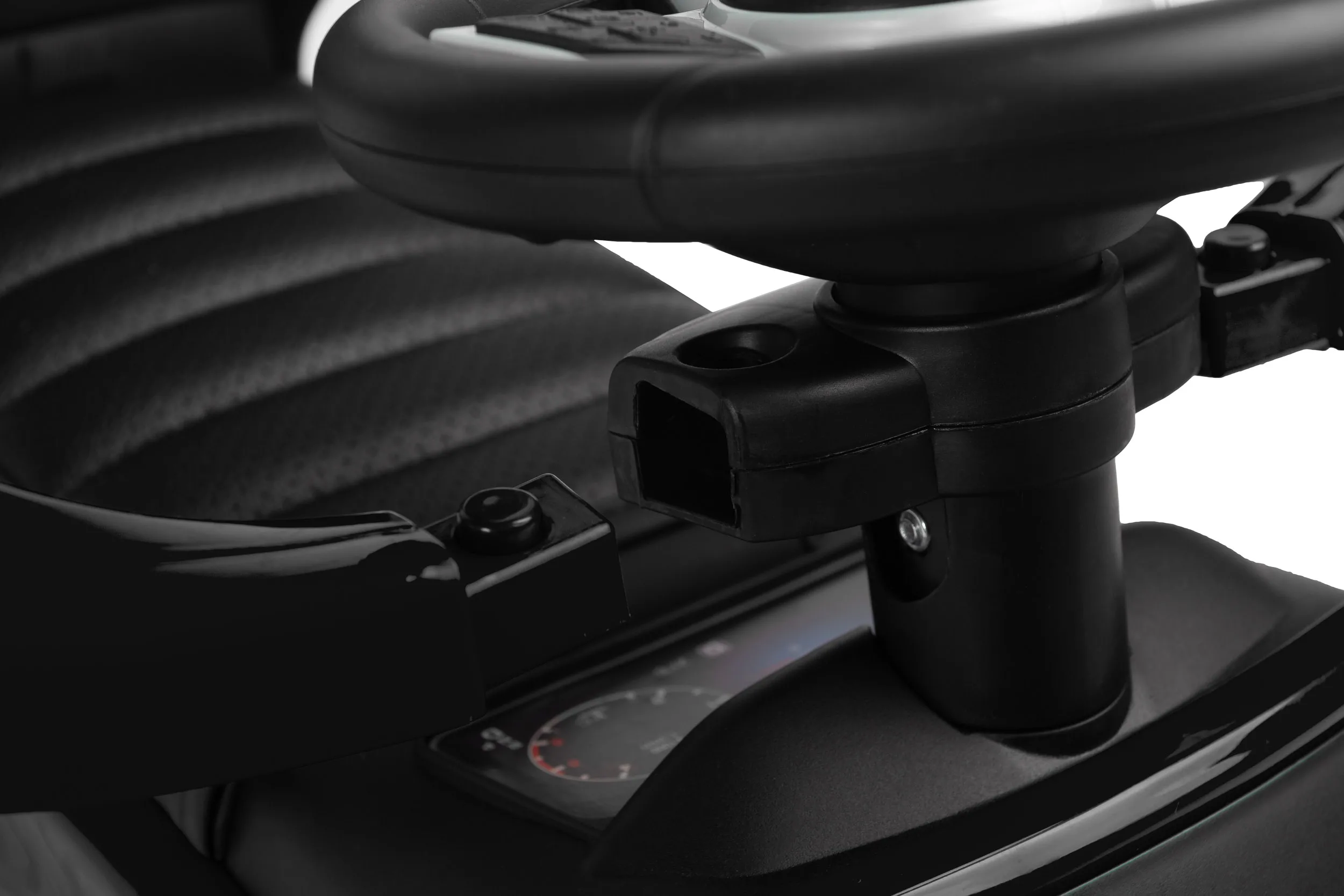 mercedes_cclass_black_13