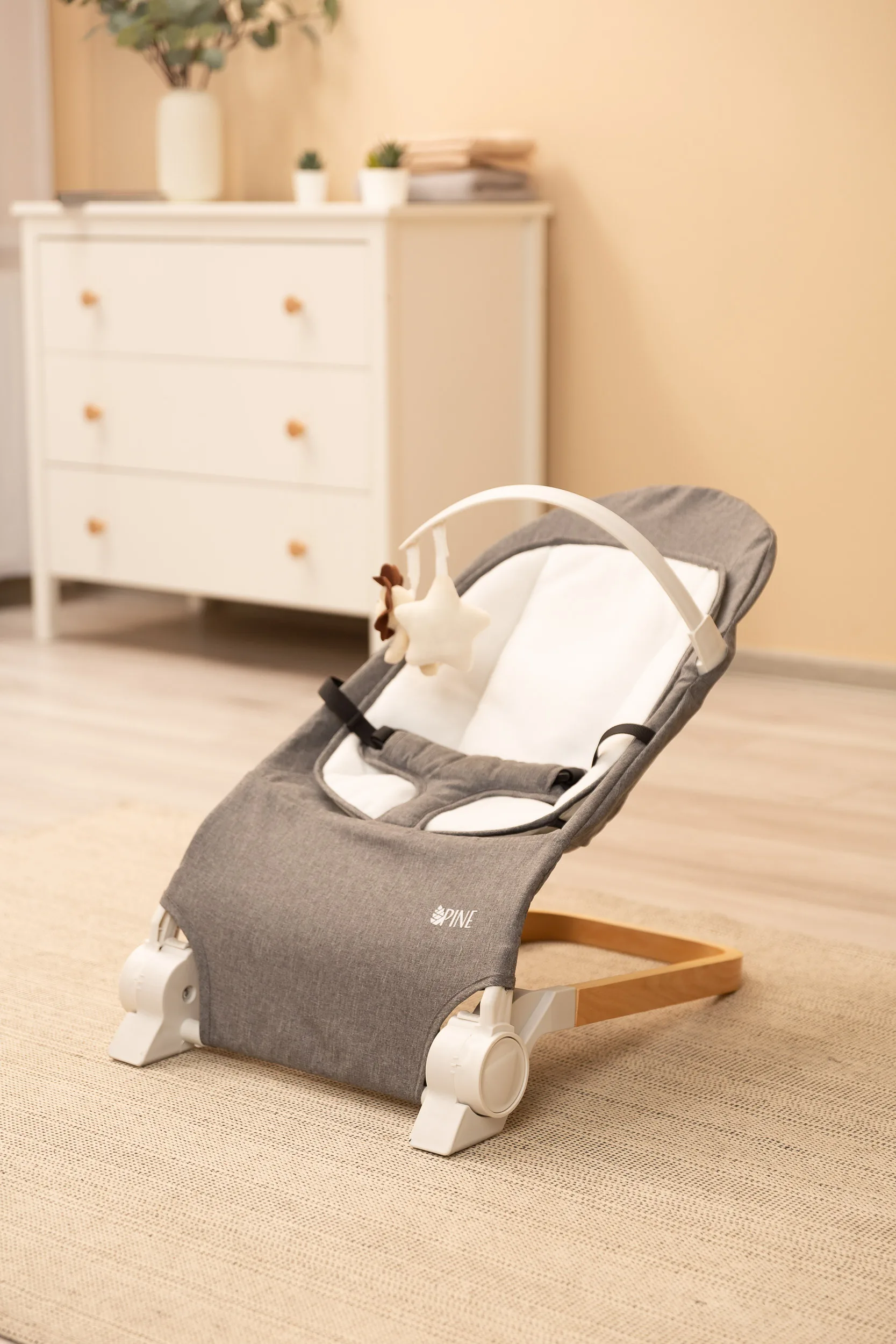 pine_grey_wpokoiku_10