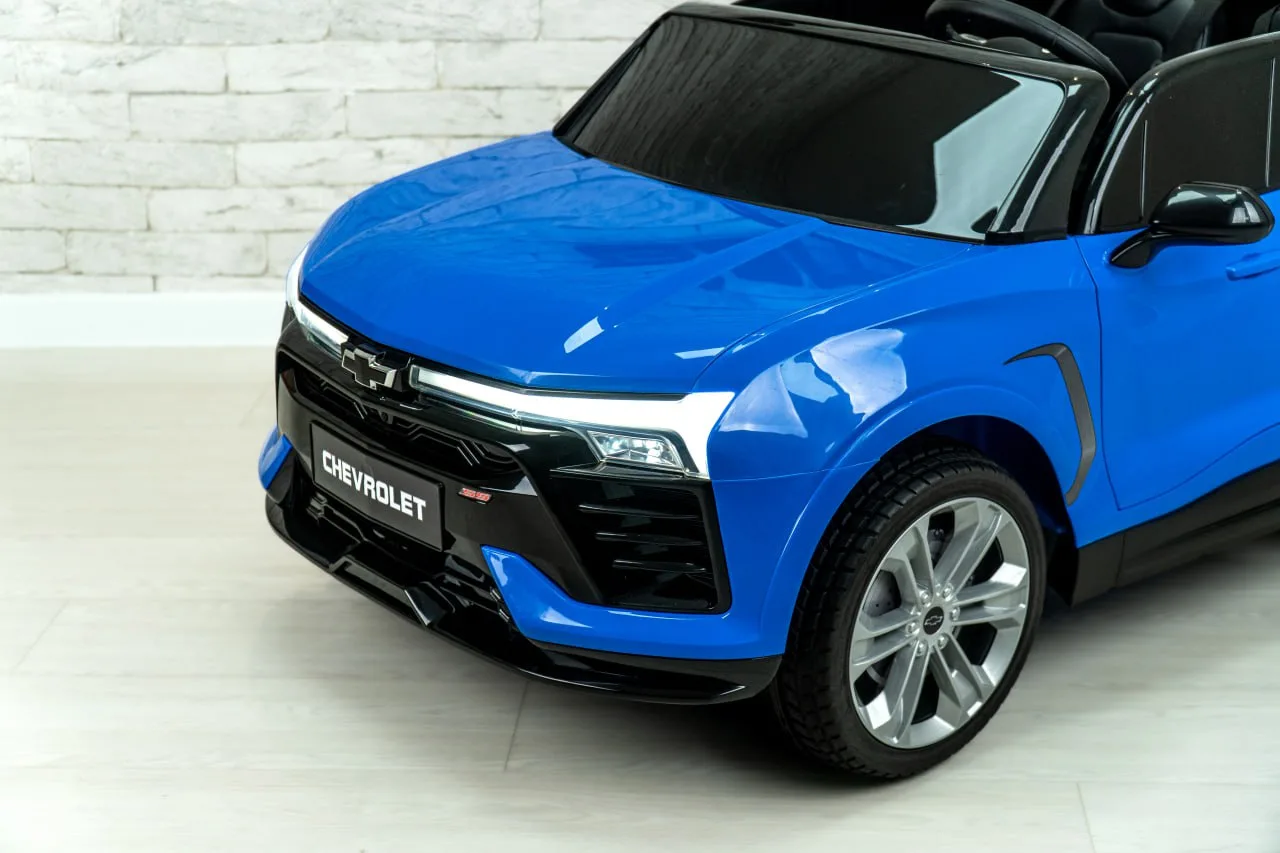 photo_5224348814301844175_y