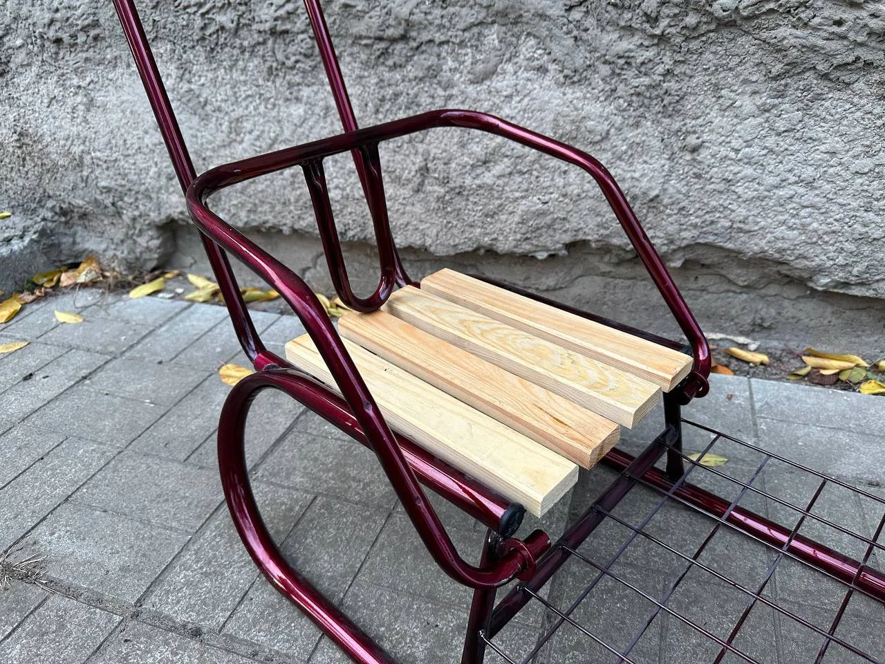 photo_5251458184021478869_y