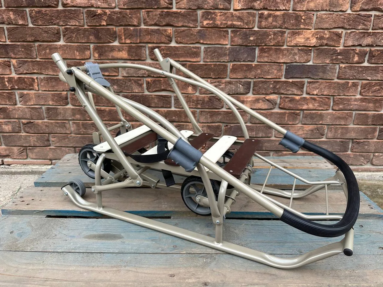 photo_5255961783648848701_y