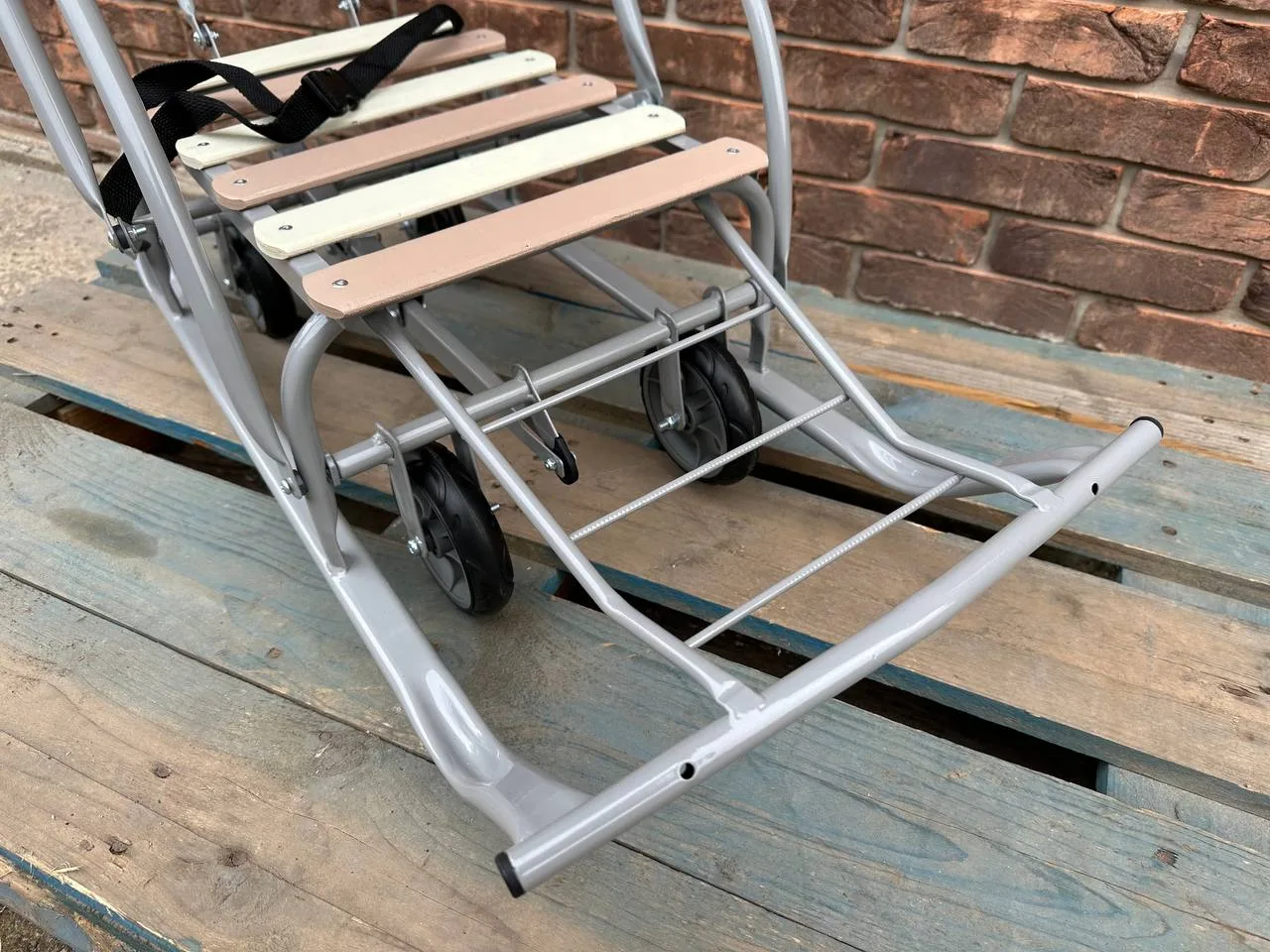 photo_5255961783648848747_y