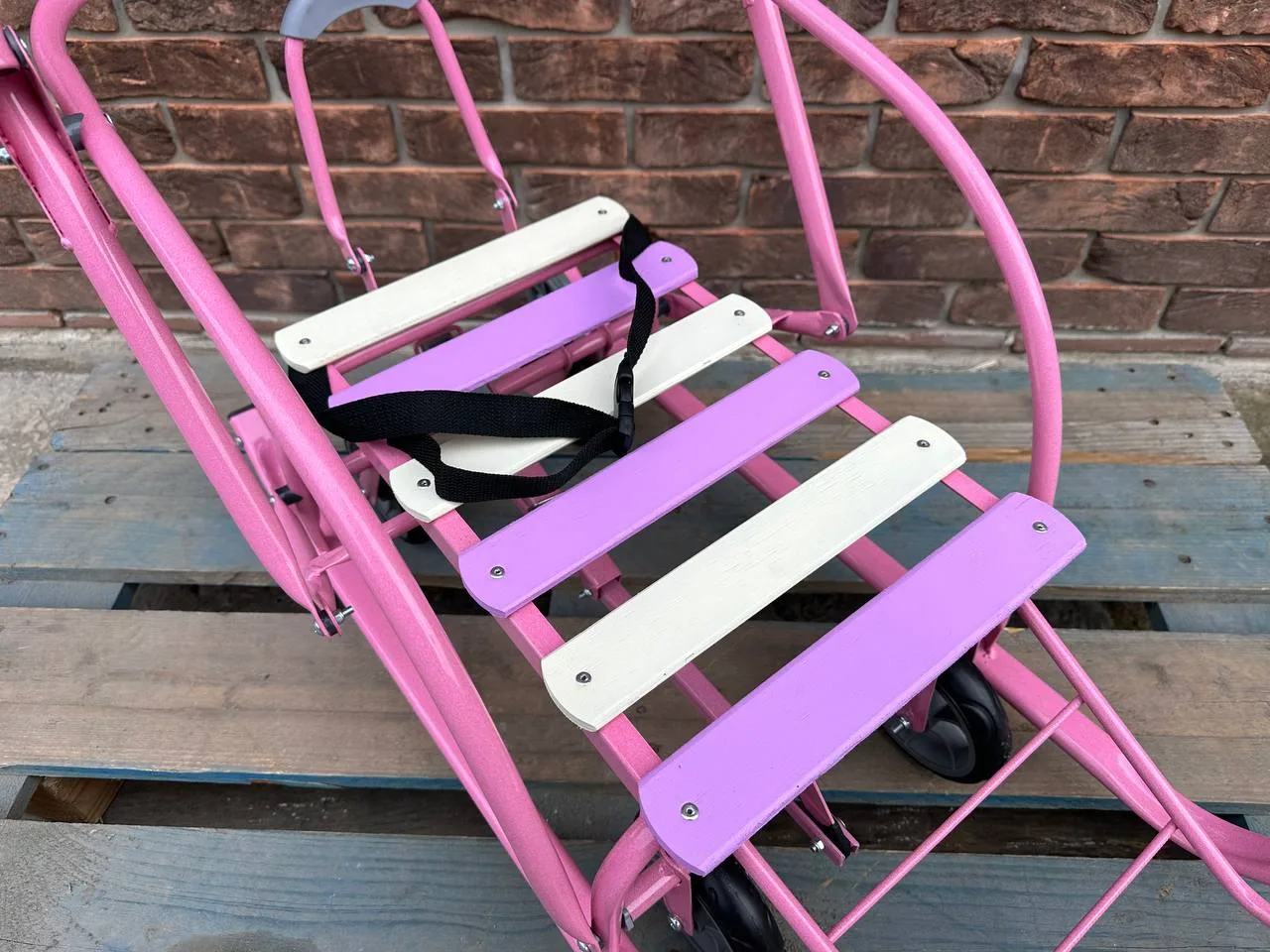 photo_5255961783648848859_y