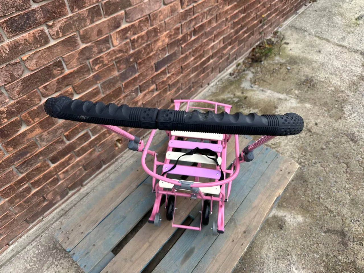 photo_5255961783648848863_y