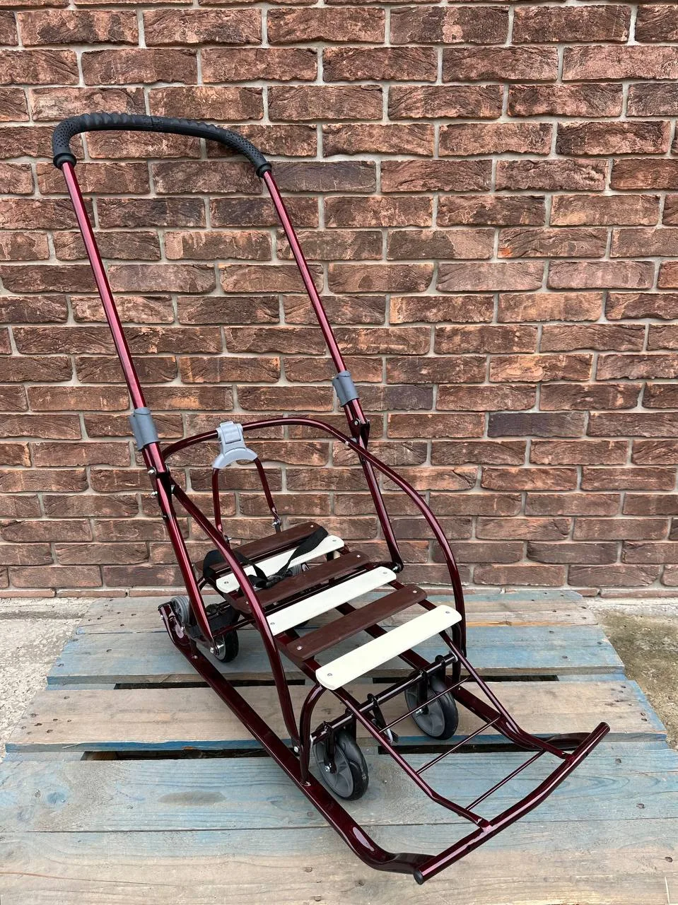 photo_5255961783648848876_y