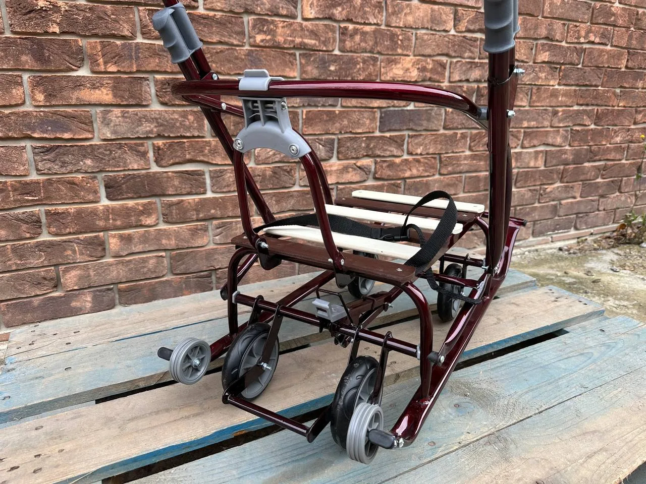 photo_5255961783648848882_y