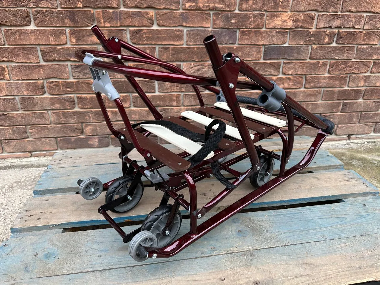 photo_5255961783648848883_y