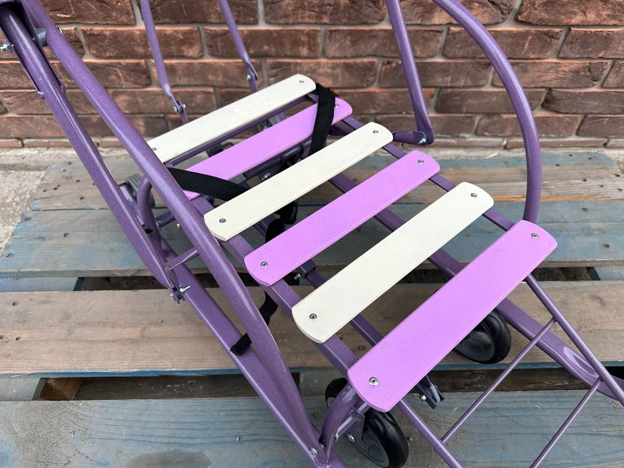 photo_5255961783648848942_y