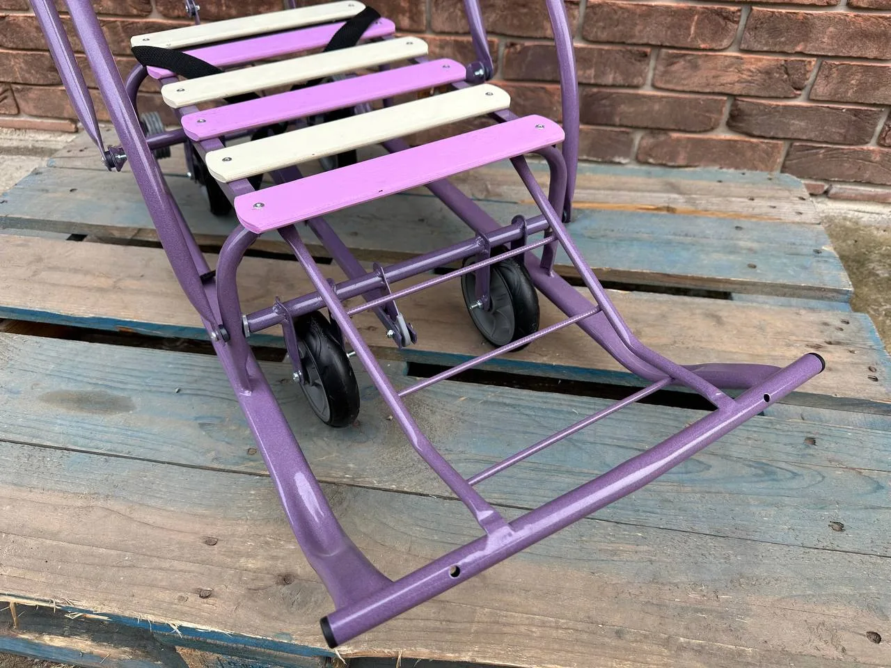 photo_5255961783648848943_y