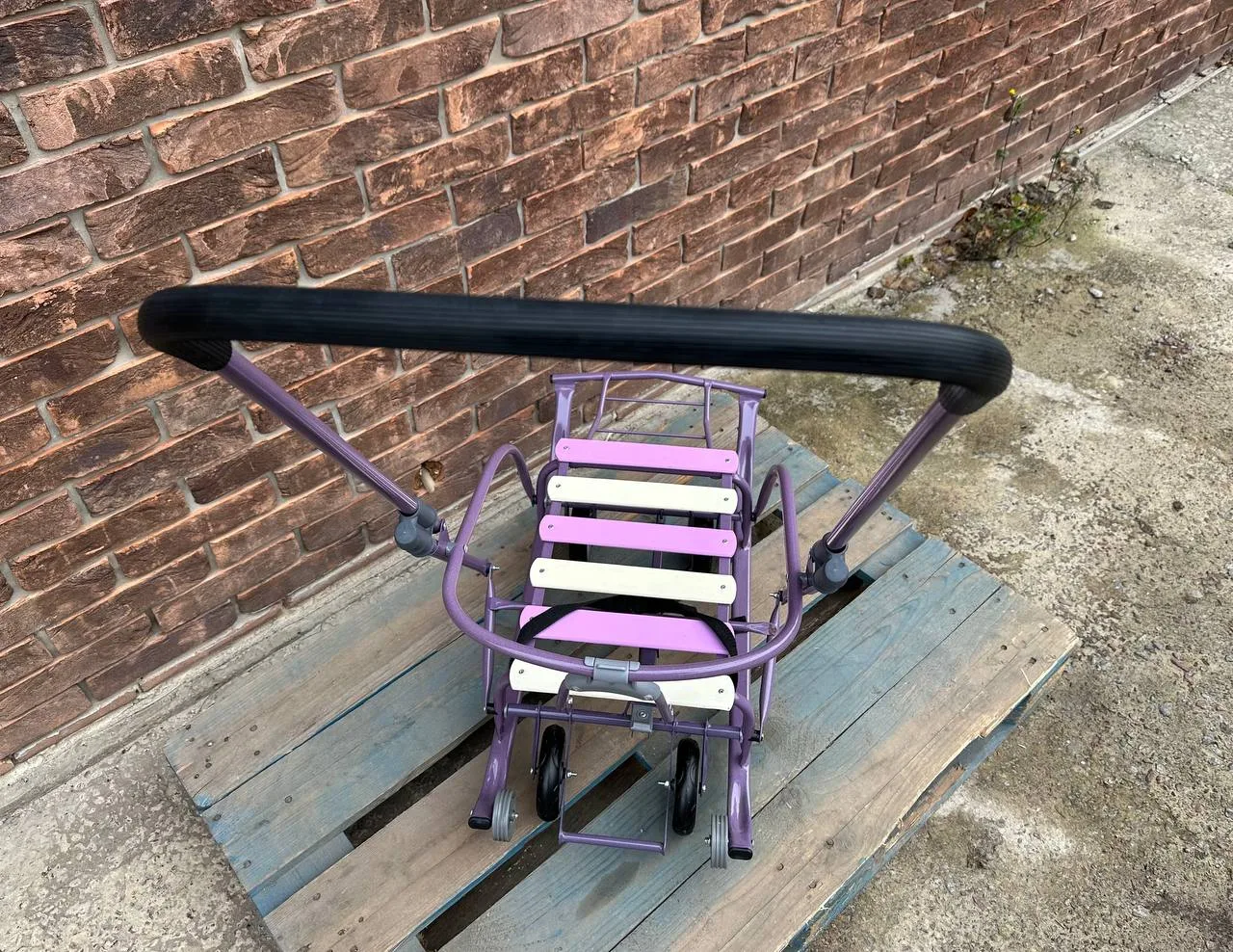 photo_5255961783648848946_y