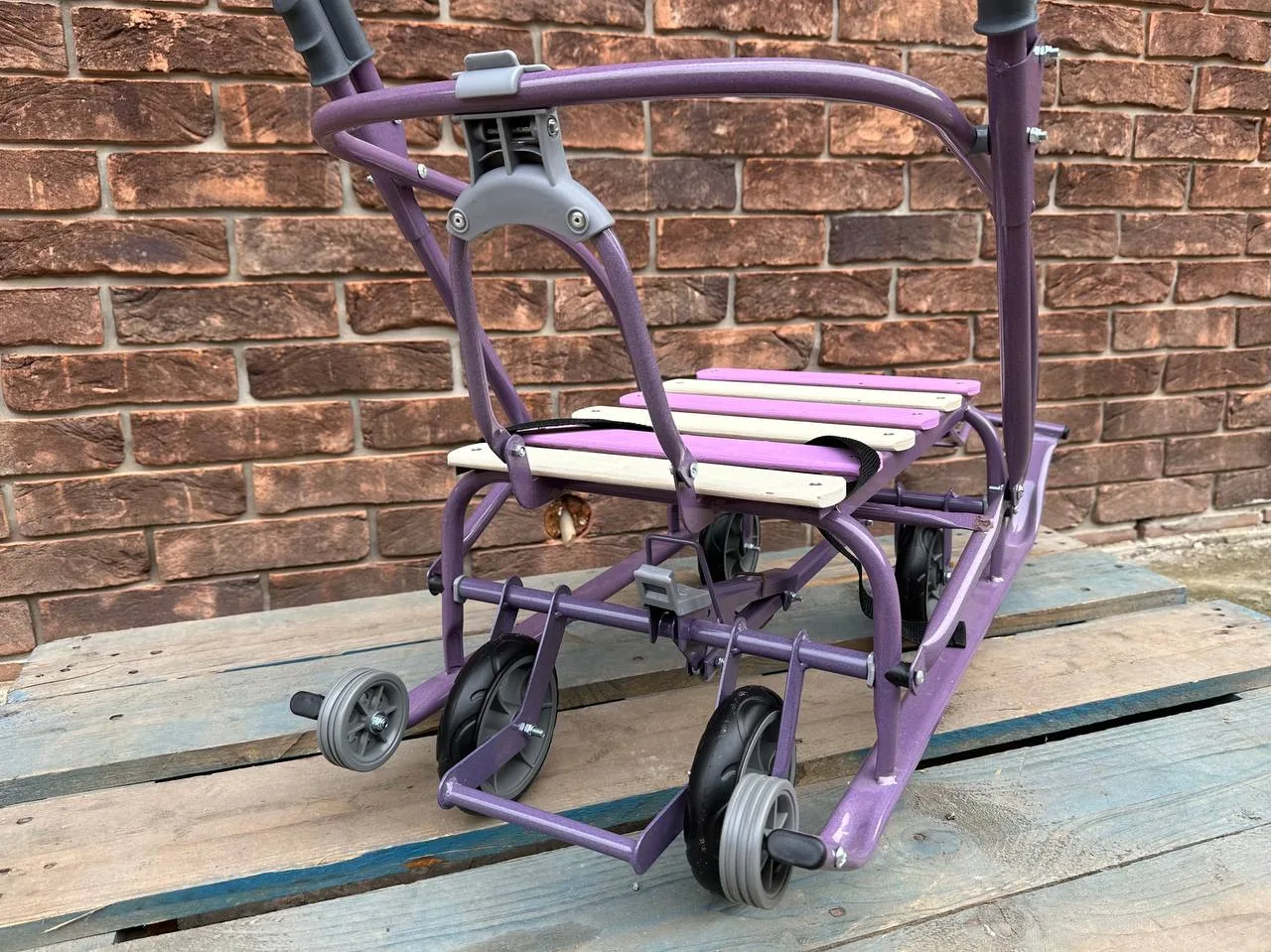 photo_5255961783648848947_y