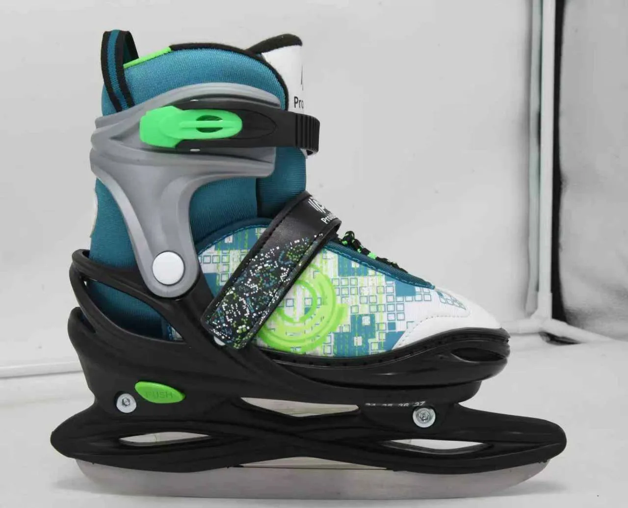 photo_5213432609458220574_y