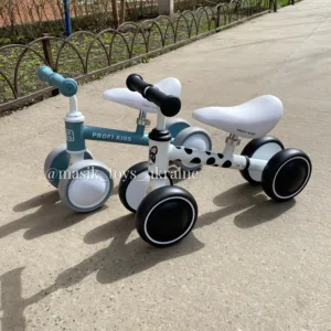 Біговел PROFI KIDS 6д. MBB 1017-4D біло-чорний