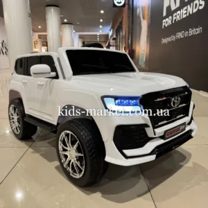 Електромобіль Toyota Land Cruiser M 6138EBLR-1 білий