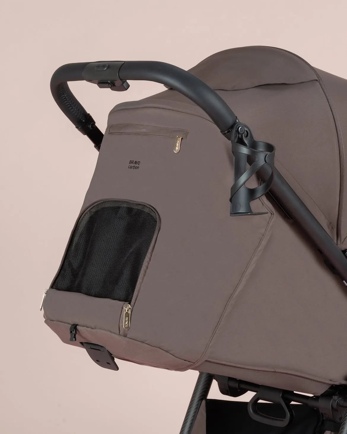 Прогулянкова коляска CARRELLO Bravo Carbon CRL-5530 Mineral Brown - Зображення 4