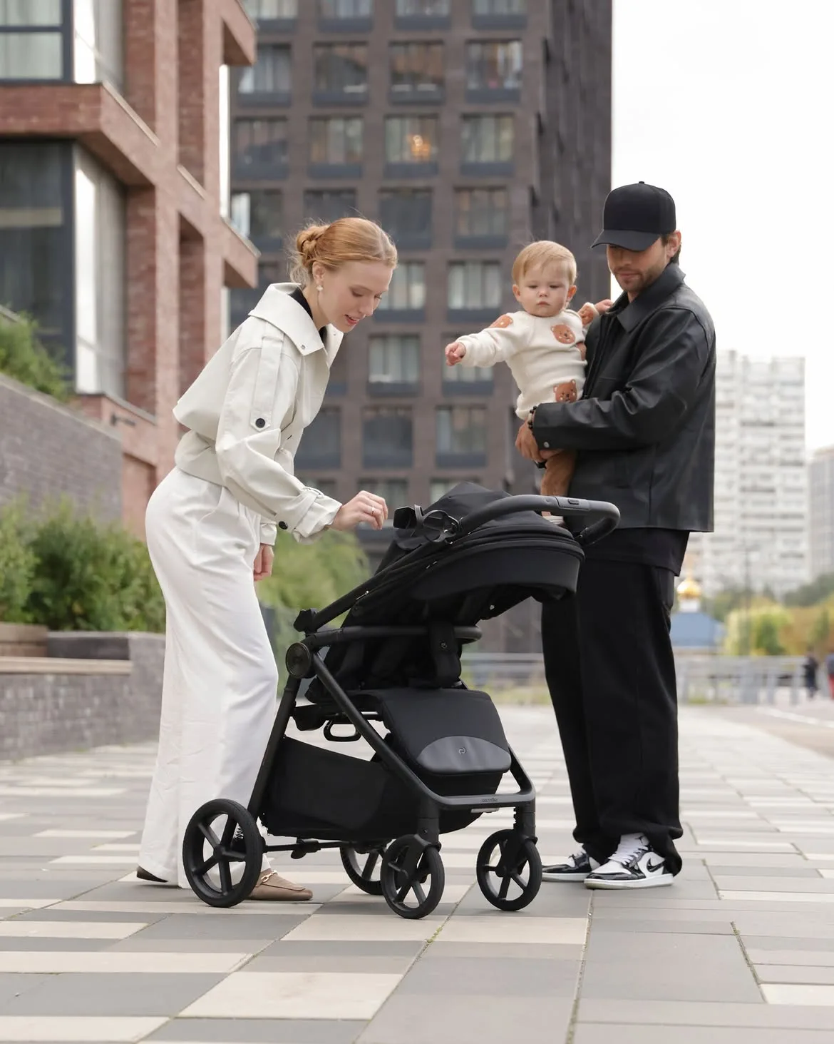 Прогулянкова коляска CARRELLO Bravo Carbon CRL-5530 Deep Black - Зображення 5