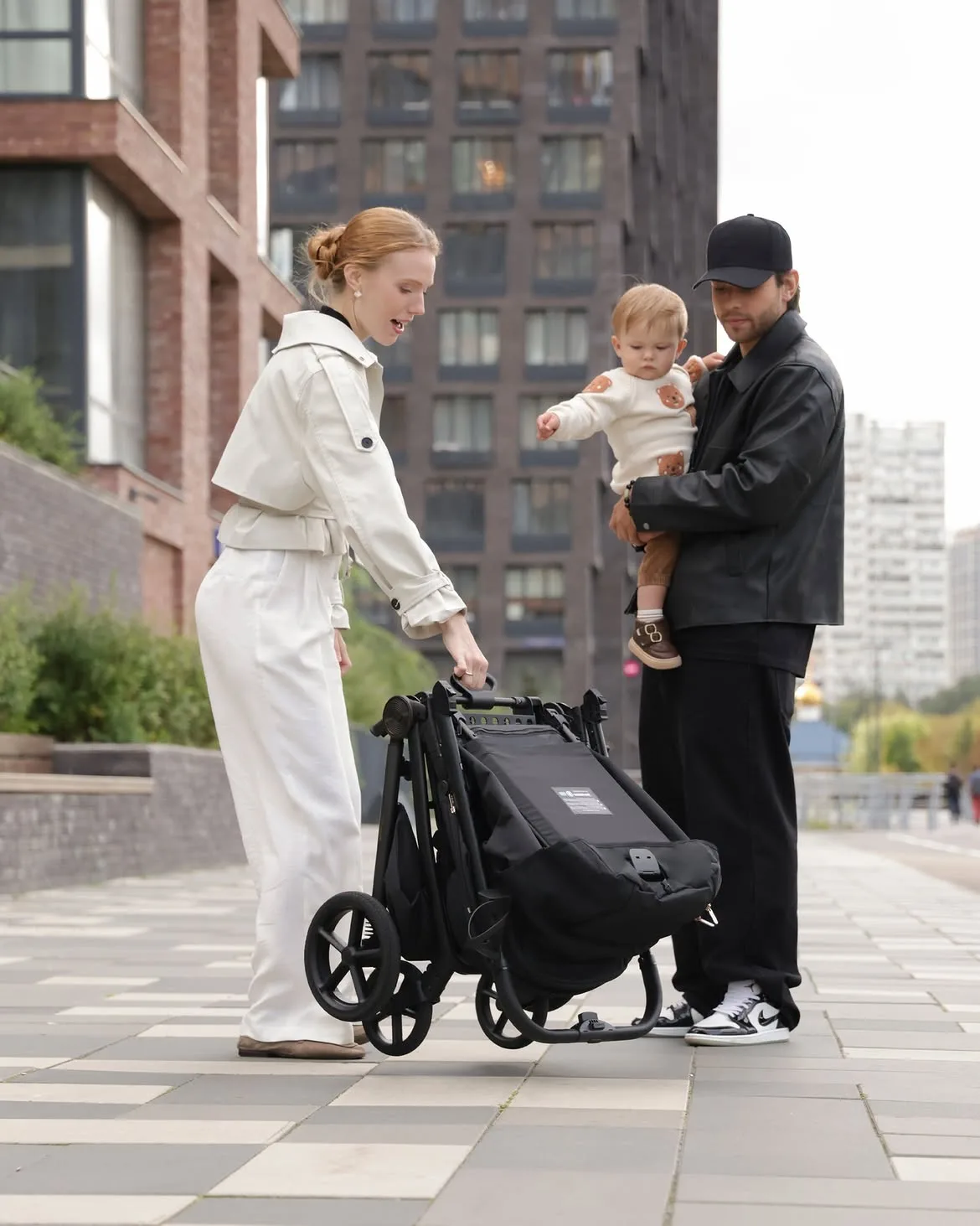 Прогулянкова коляска CARRELLO Bravo Carbon CRL-5530 Deep Black - Зображення 7