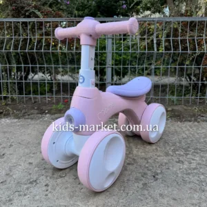 Біговел MoMi TOBIS з бульбашками pink